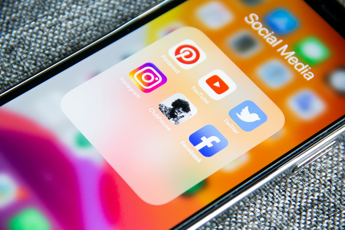 Applications de réseaux sociaux sur un smartphone